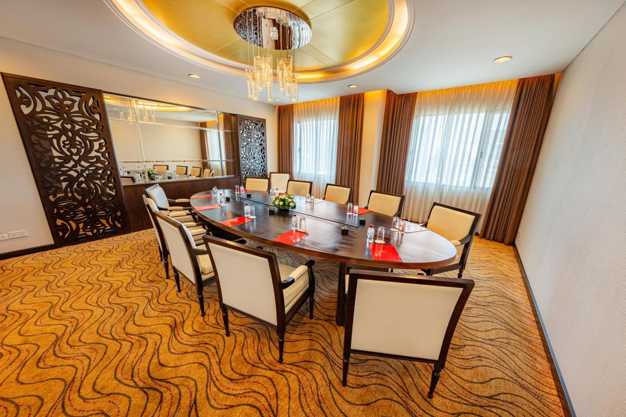 Saigon Prince Hotel Хошимін Екстер'єр фото