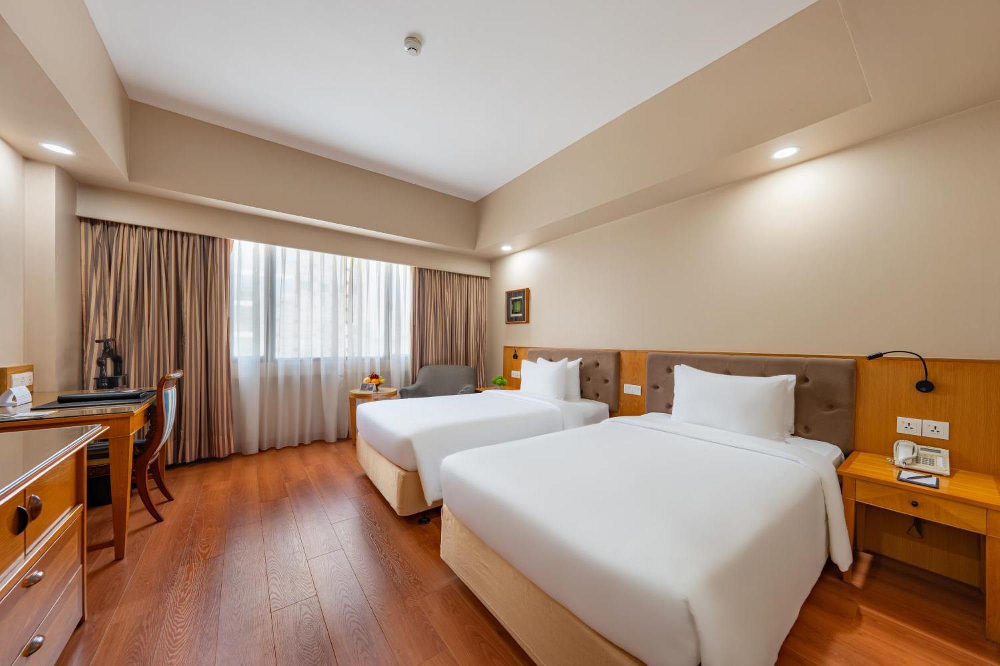 Saigon Prince Hotel Хошимін Екстер'єр фото